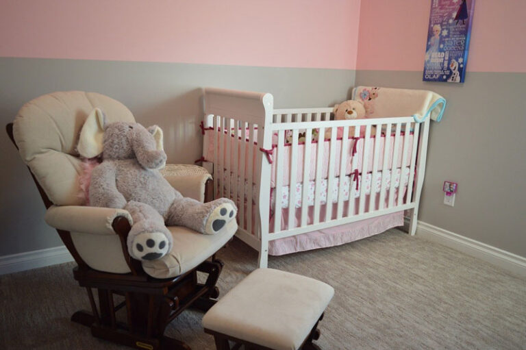 Kinderzimmer gestalten und mit den passenden Möbeln ausstatten
